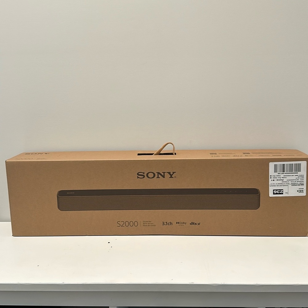 Sony S2000 Sound Bar 3.1ch Dolby Dtsx HDMI - New in box.